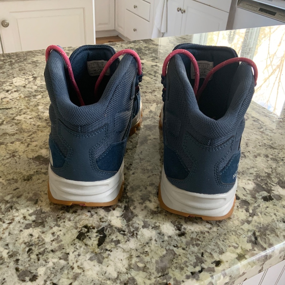 The North Face Truckee Mid Womens Hiking Boots Shady Blue/Tin Grey 9 - Picture 3 of 5
